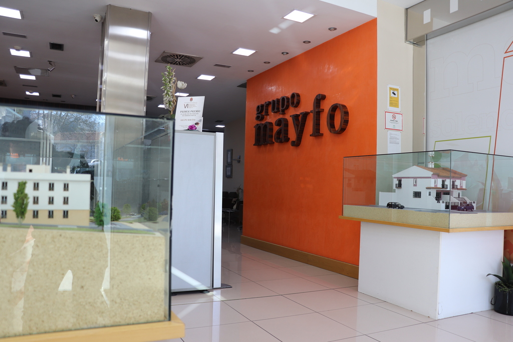Oficina del Grupo Mayfo en el centro de Granada