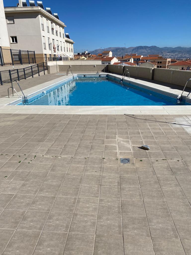 Descubre las viviendas de obra nueva con piscina del Grupo Mayfo en Las Gabias, Granada