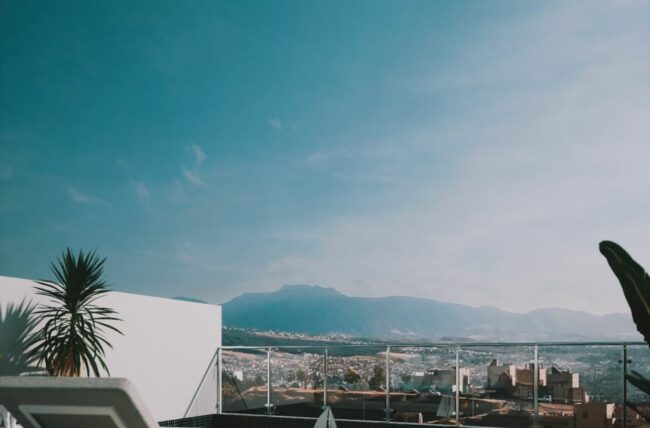 Descubre las mejores vistas de Granada desde tu nueva casa con Grupo Mayfo